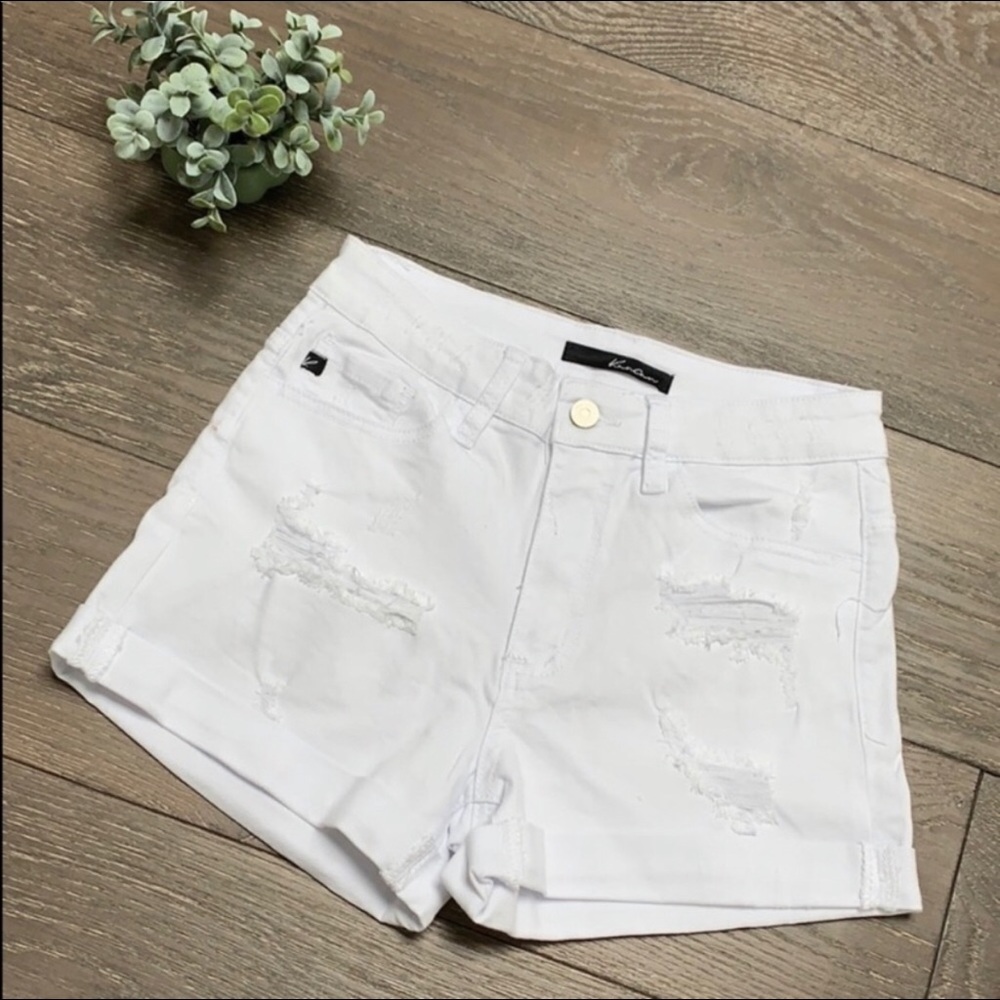 Size 5 KanCan Shorts! BNWT!!